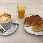 瑞吉尔旅馆